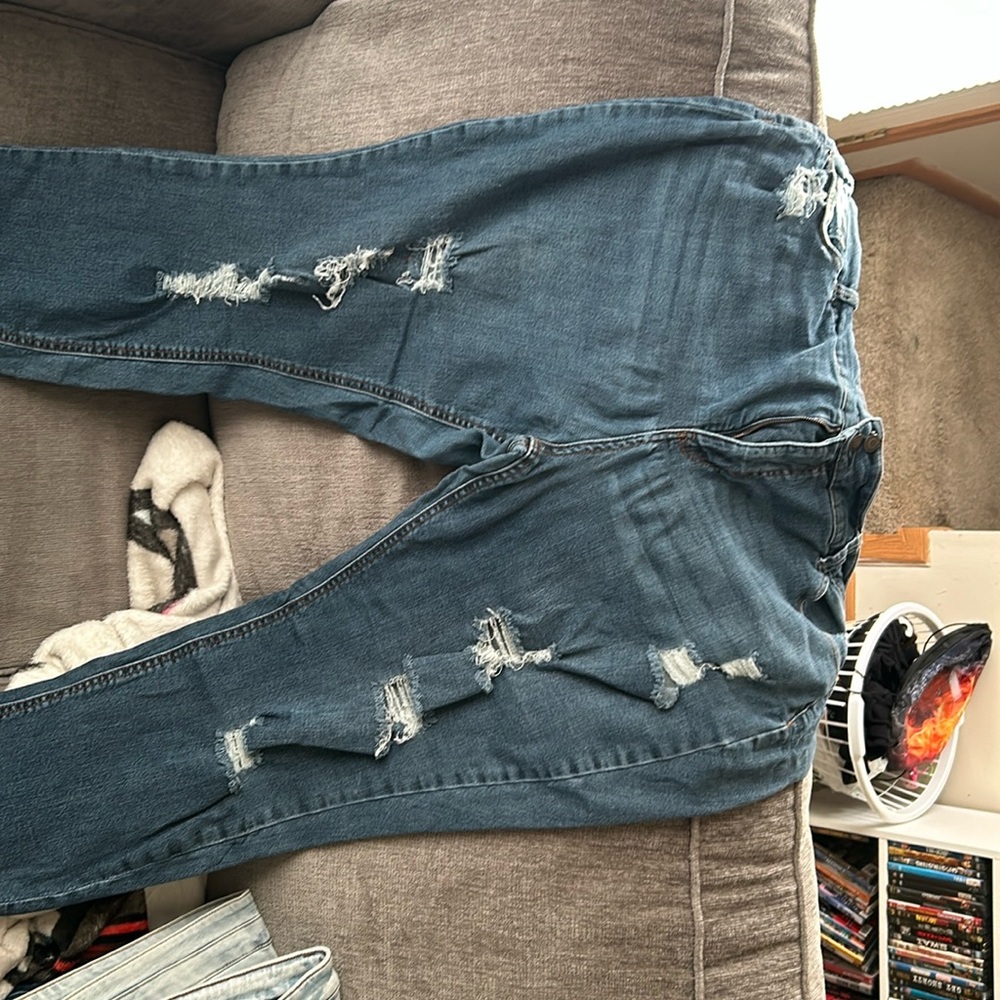 Vanilla star size 20w high rise skinny distressed jeans